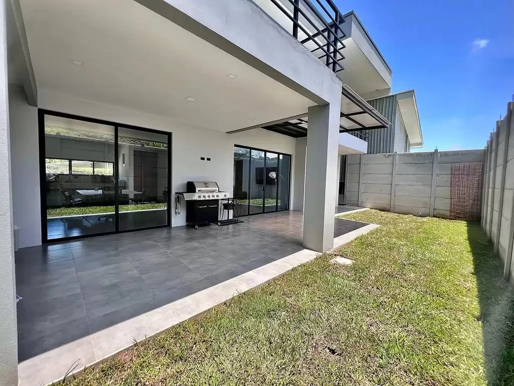 The house in a gated community is for sale in San Isidro - Gallery image 6