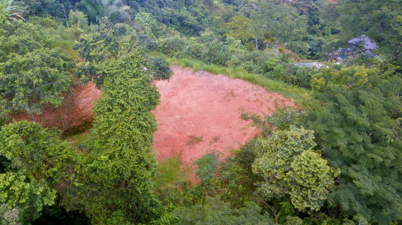 1.75 ACRES – Amazing Ocean View Lot, Gated Community, Legal Water, Minutes From Dominical And Beach!!!!: Near the Coast and Mountain Home Construction Site For Sale in Dominical - Gallery image 5