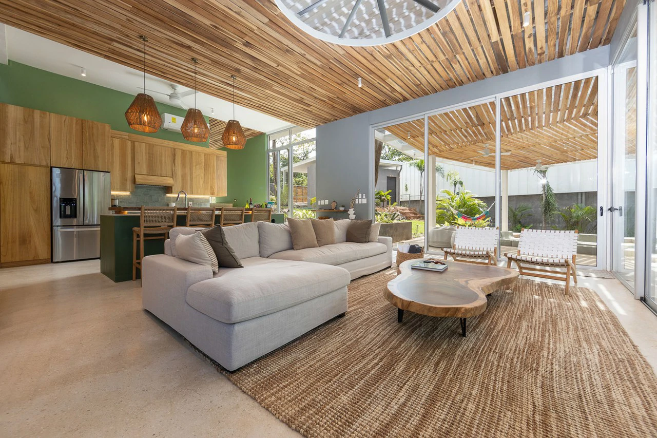 Casa C35: Stylish 4 Bedroom Home a Block to the Beach! - Gallery image 6