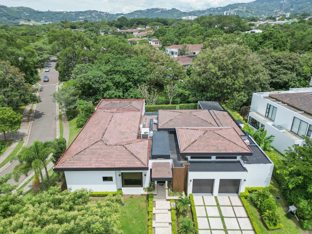 House For Sale in Rio Oro - Gallery image 2