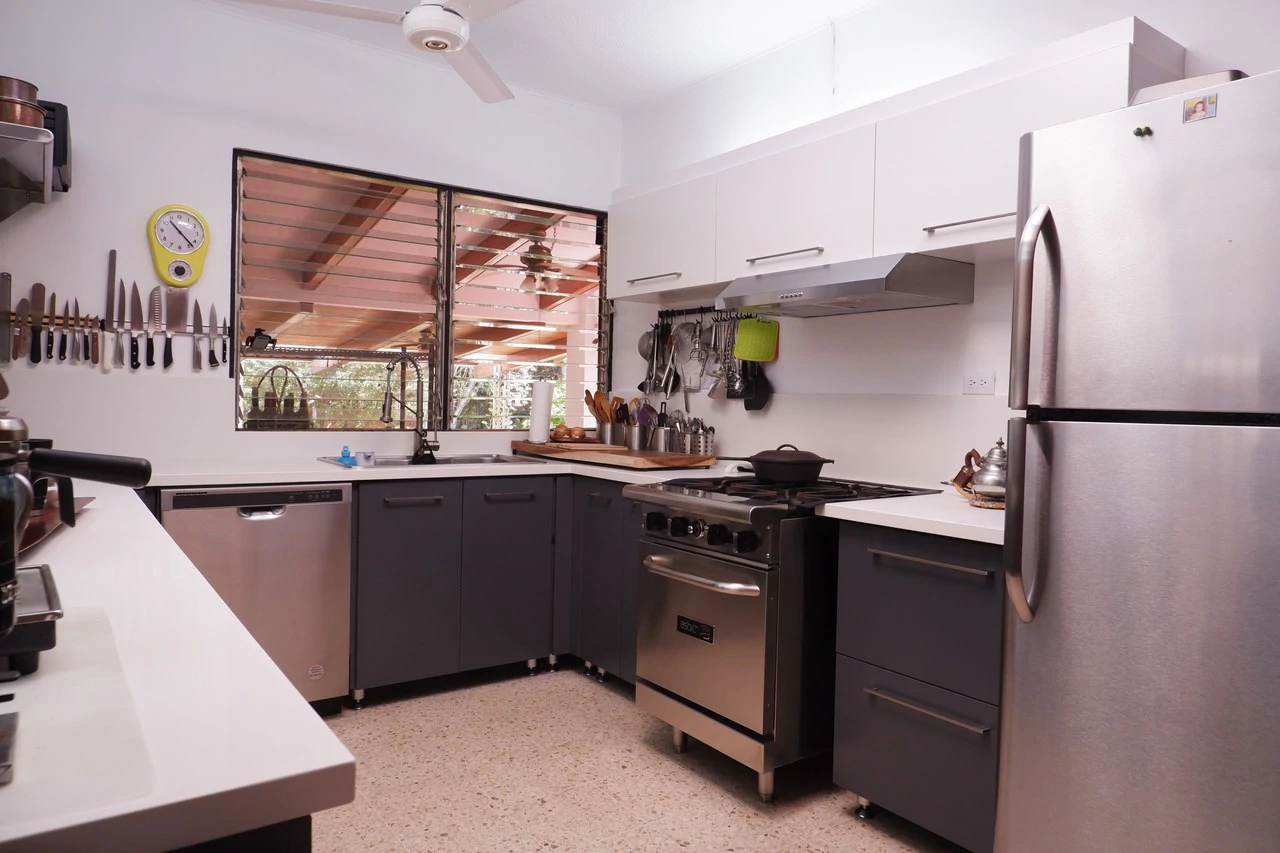 Casa Independiente de 4 Habitaciones en Los Laureles: House For Sale in Los Laureles - Gallery image 5