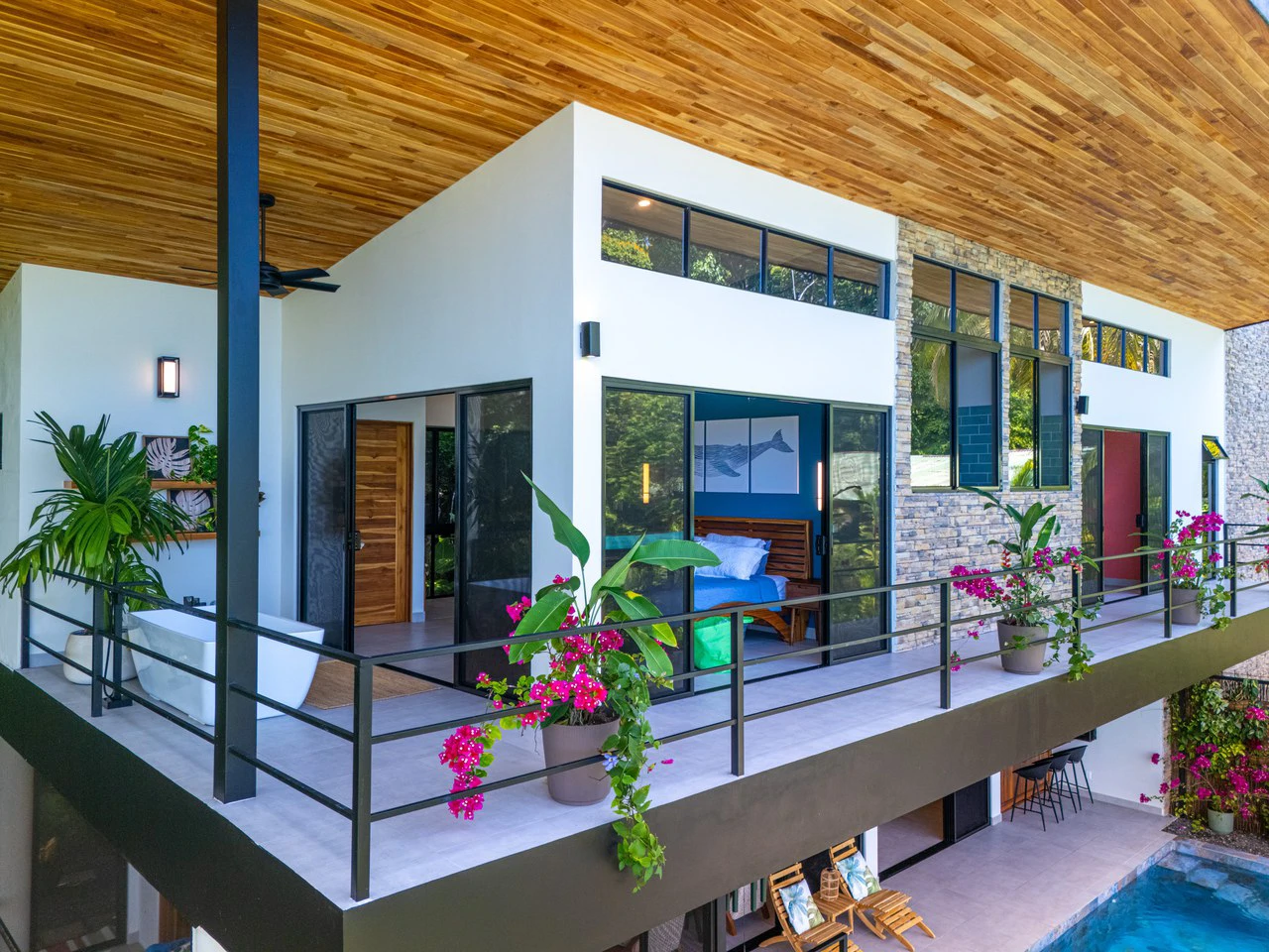 Mountain House For Sale in Escaleras - Gallery image 5