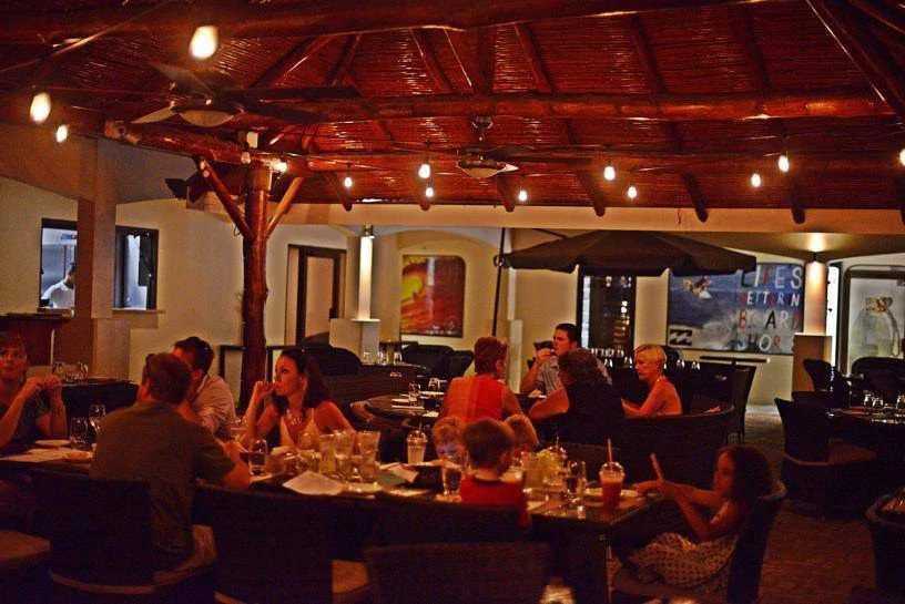 PATRONS, Event Centre, Bar, Restaurant, Offices, Retail Stores, and MORE in Dominical: The single biggest venue in the area! - Gallery image 18