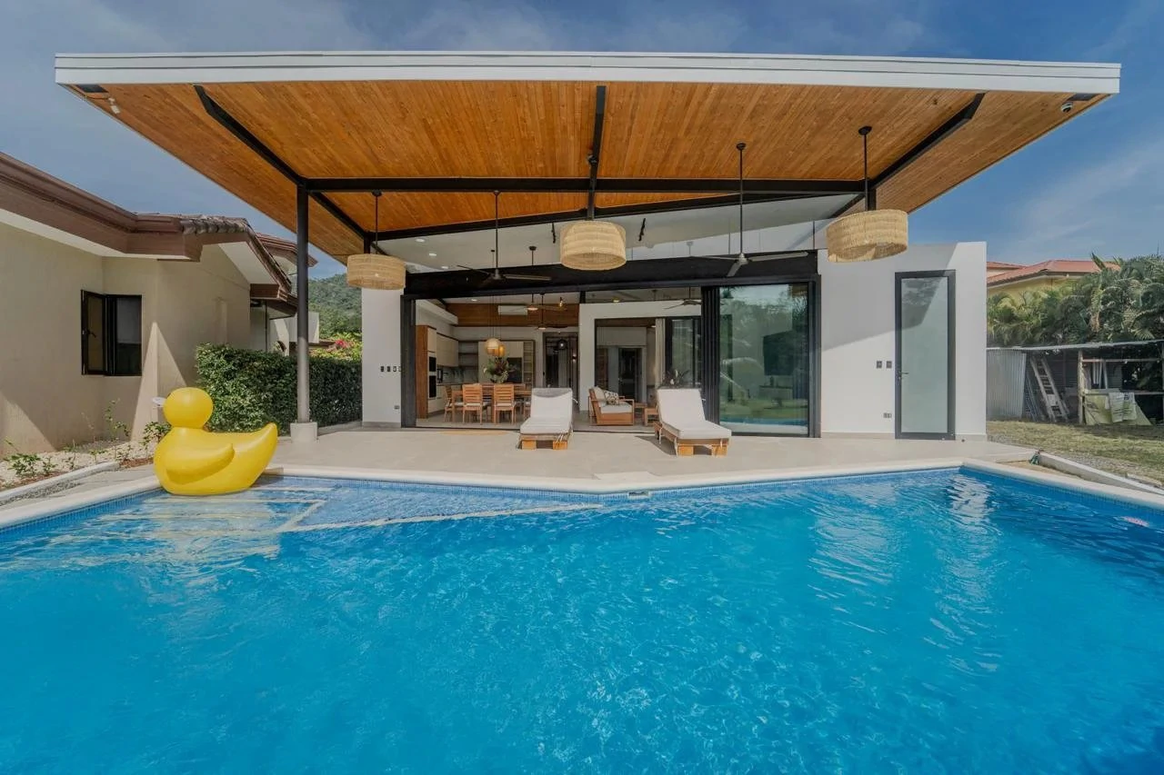 Luxury Casa Golf $1,200,000 USD: Golf-Front Architectural Estate in Los Delfines Golf & Country Club - Gallery image 14