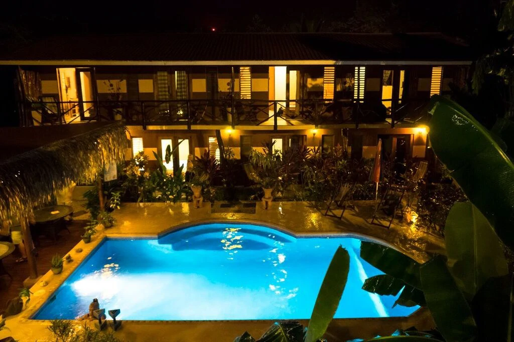 Beach Hotel in Sámara