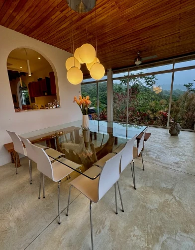 FLOWERS OF PARADISE - Artists Villa with Character - Gallery image 14