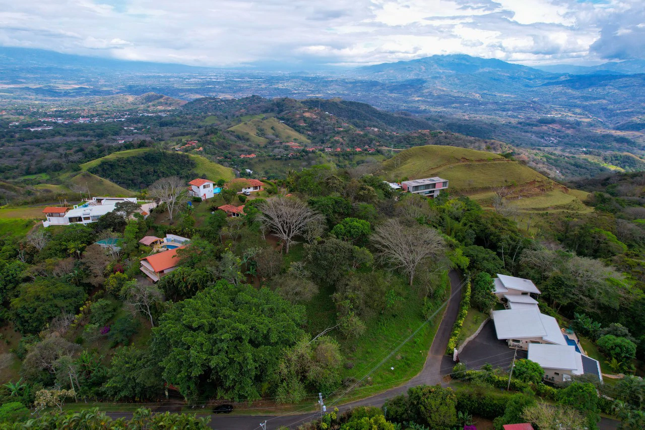 Exclusive Lot in Vista Atenas –Panoramic Views - Gallery image 2