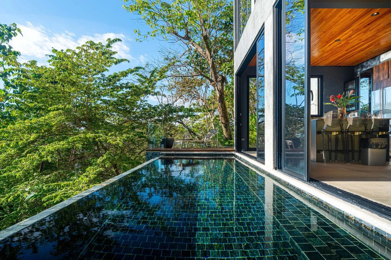 Casa Moon Diablo: Iconic Ocean View Luxury Estate with Infinity Pool, Rooftop Patio, Gym & Sauna in Manuel Antonio - Gallery image 59