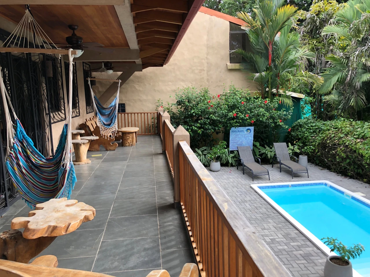 0.1 ACRES – 6 Bedroom Home with Pool In Main Street Dominical, PRIVILEGED LOCATION, WALK TO THE BEACH!!!: Near the Coast House For Sale in Dominical - Gallery image 4