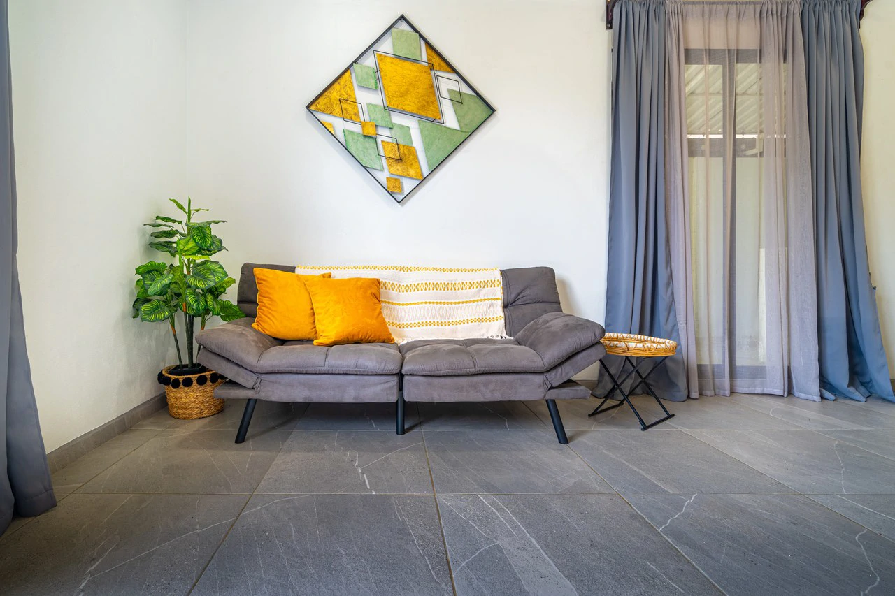 Modern 3 Bedroom Home - Walking distance to it all! - Gallery image 33