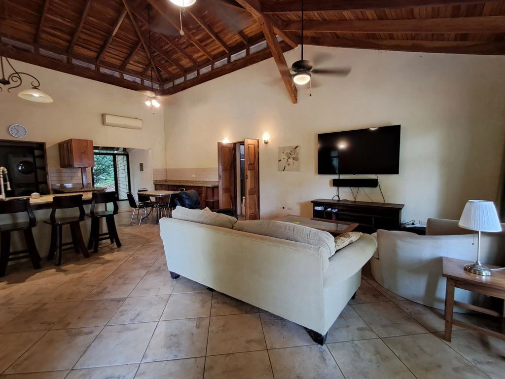 Casa Mariola: PRICE REDUCTION | Colonial Charm Meets Tropical Living in Samara Woods - Gallery image 9