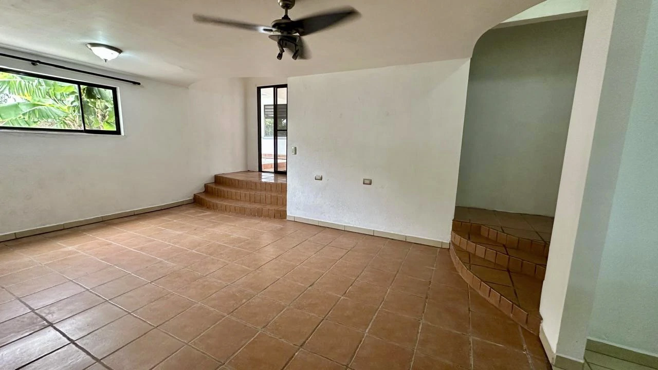 CASA RESIDENCIAL OASIS: Two Properties in El Oasis, Atenas - photo 6