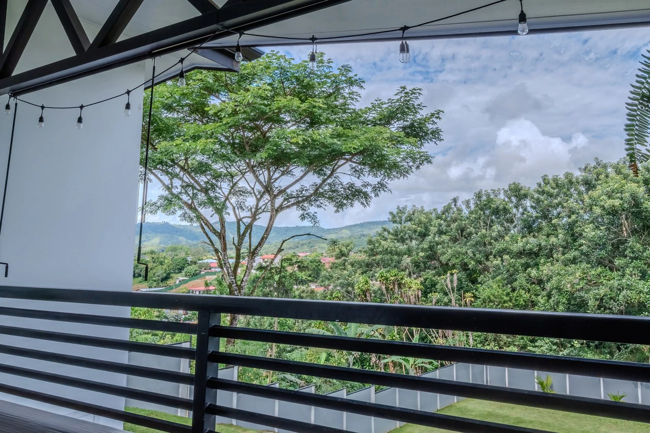 Modern Home in Pérez Zeledón | 3 bedroom, 2 bathroom - Gallery image 11