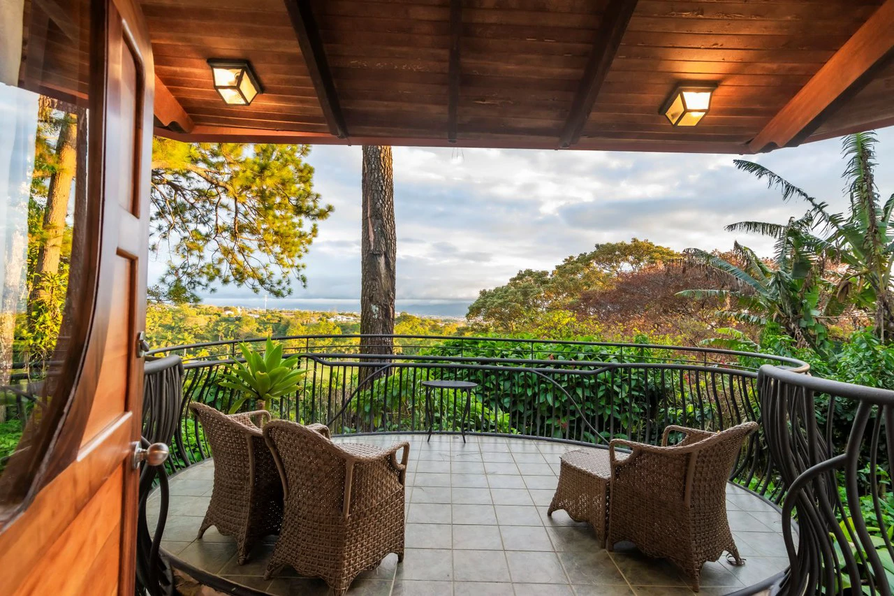 Coffee Estate and Boutique Hotel: Costa Rica’s Premier Eco-Luxury Organic Coffee Estate & Boutique Hotel - Gallery image 18