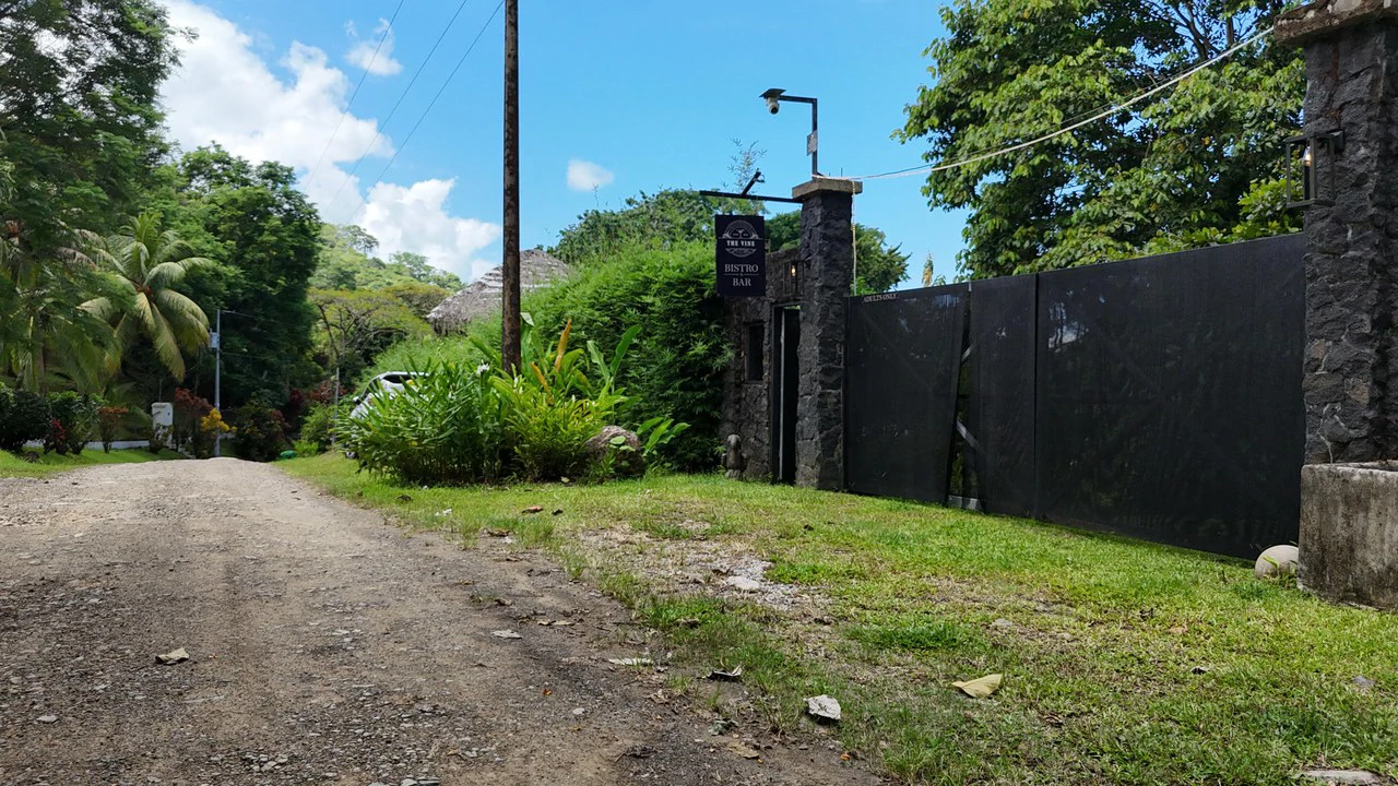 Jungle River Resort: Boutique Jungle River Resort with Pool, Restaurant & Cabinas in Ojochal - Gallery image 3