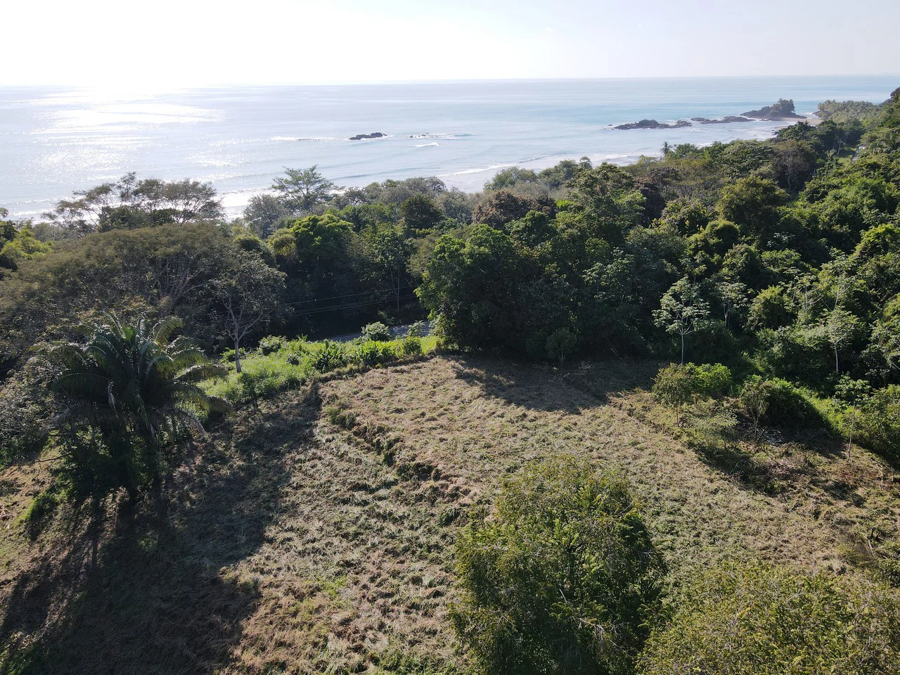 Front Row Mixed Use Property with an Easy Walk to Dominicalito Beach - Gallery image 8