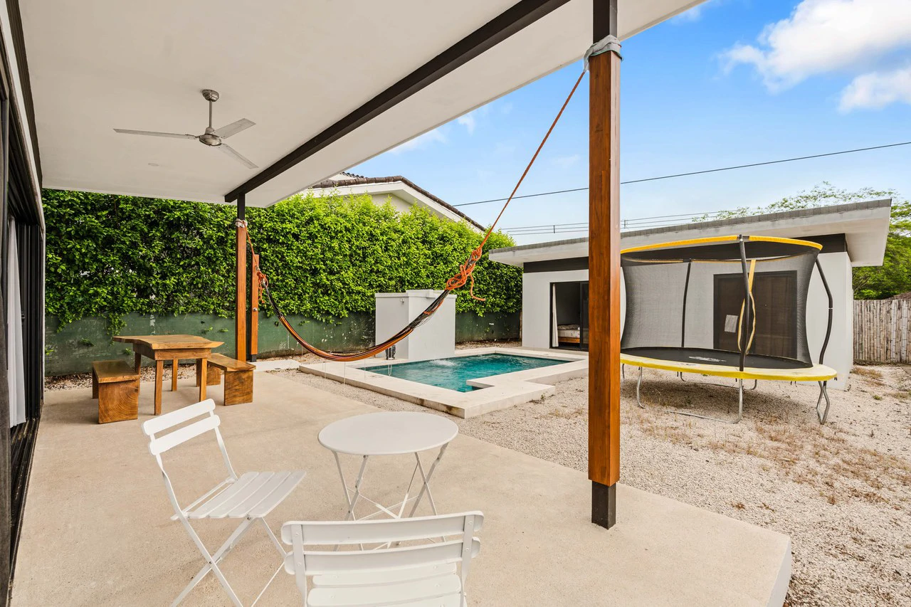 Loma Verde #48: Modern Corner-Lot Home Surrounded by Green Mountain Views - Gallery image 13