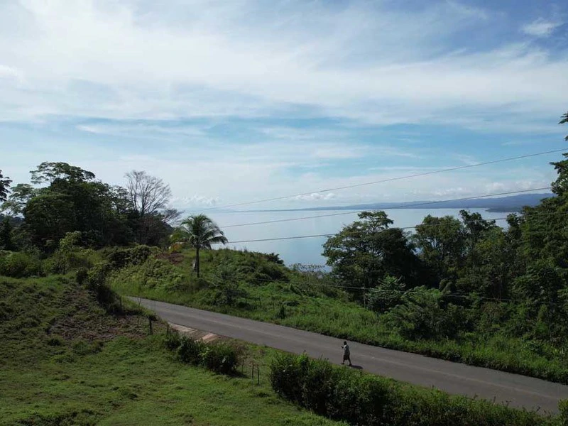 69.16 Acres Property | Mountain & Top Ocean View with Small Home - Gallery image 2