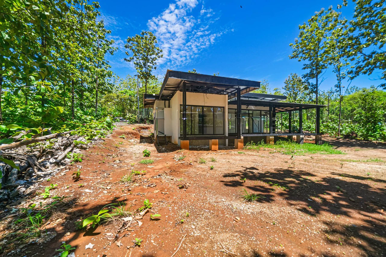 Modern Home-90% Complete, Ready for Your Final Touch - Gallery image 14