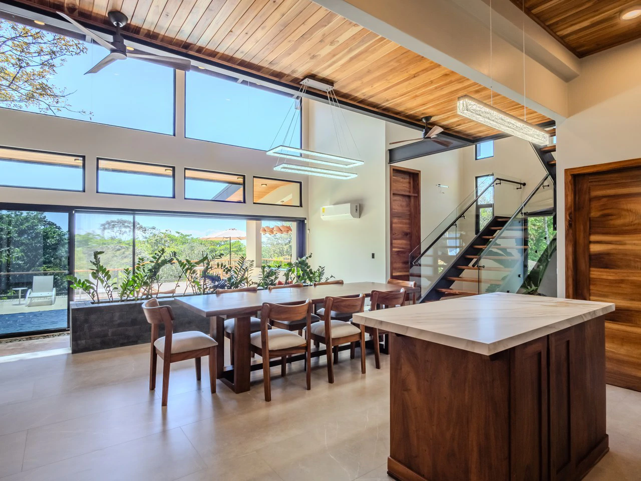 Luxury 3 Bedroom Home with Ocean Views in Downtown Uvita - Gallery image 29