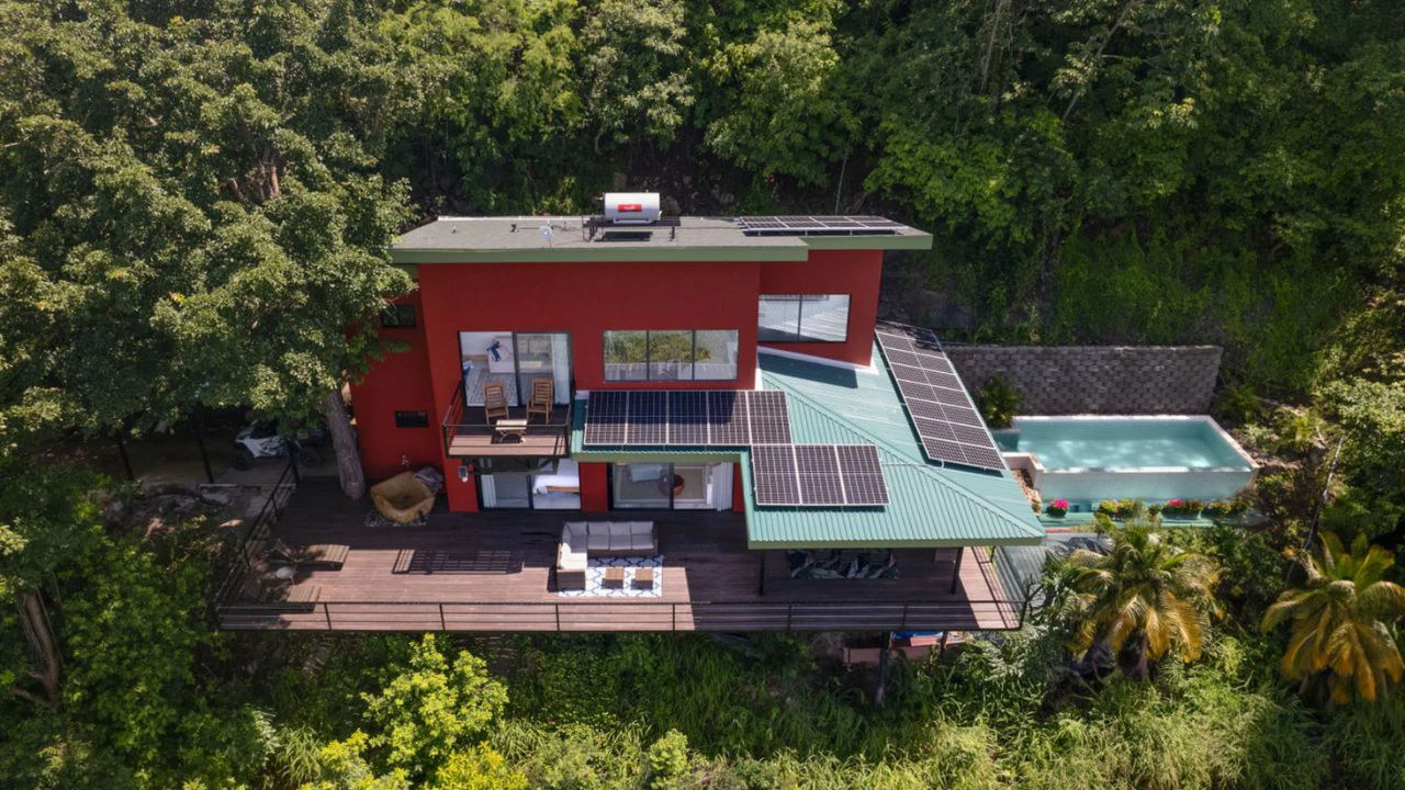Coco: 3-Bedroom Forest-Side Home Near Playa Pájaros - Gallery image 30