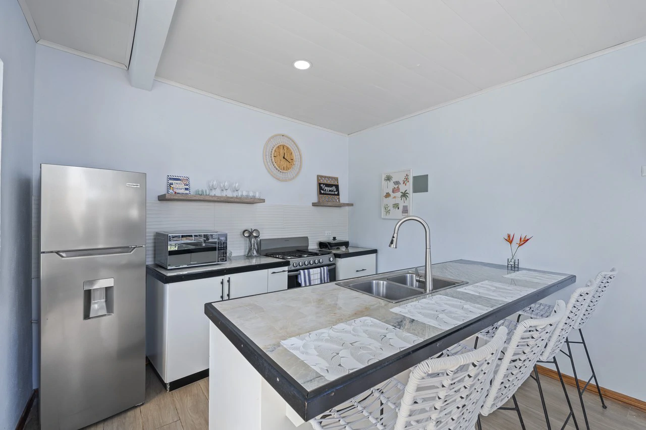 Casa Azul: House & Cabina For Sale Near Tamarindo! - Gallery image 9