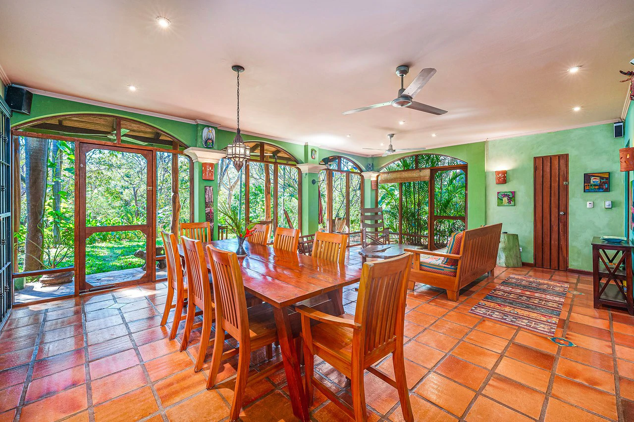 Casa Verde: Charming Family Home in Tierra Pacifica - Gallery image 9