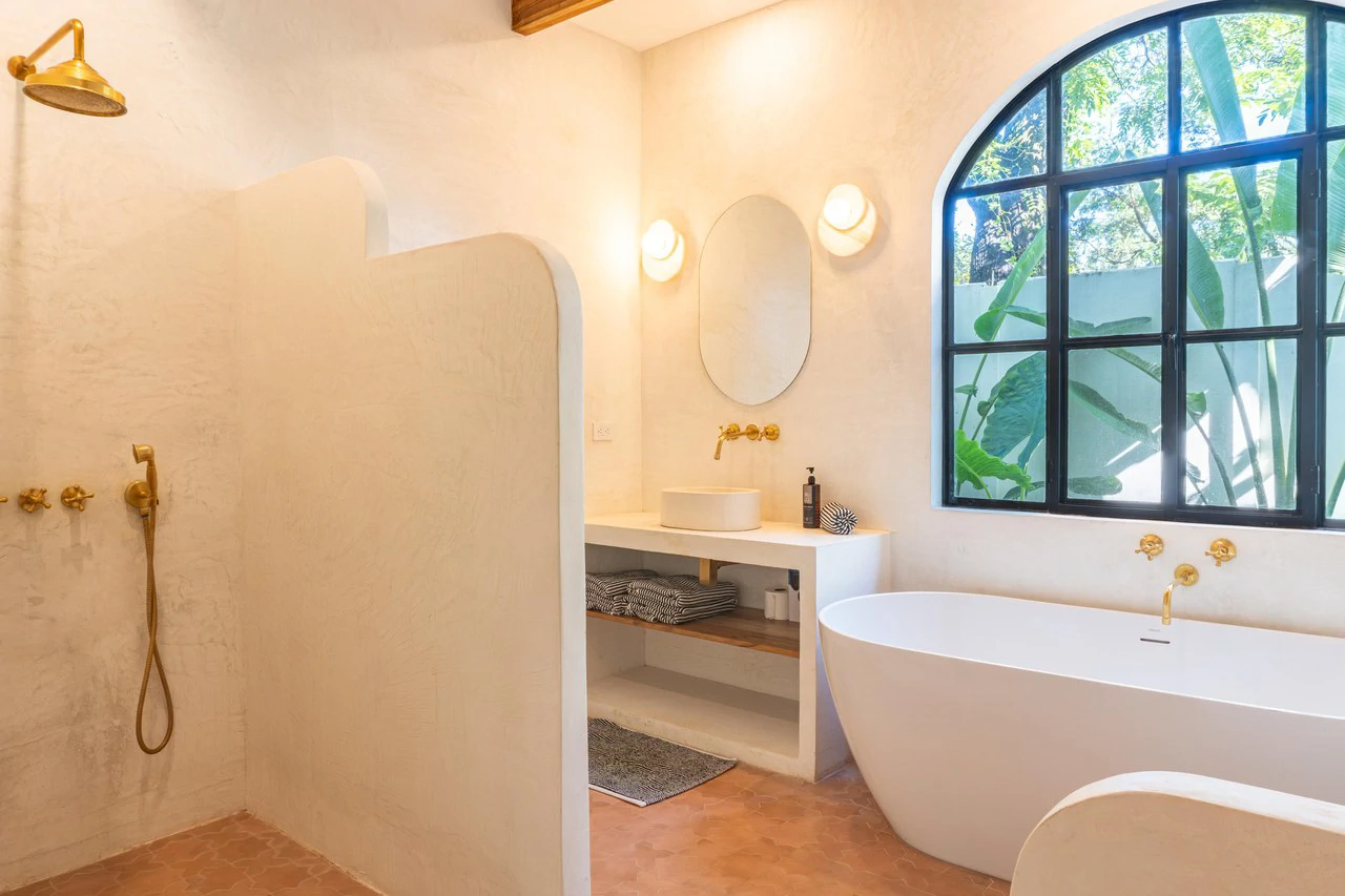 Villa Indy: Successful Mediterranean Style Airbnb - Gallery image 13