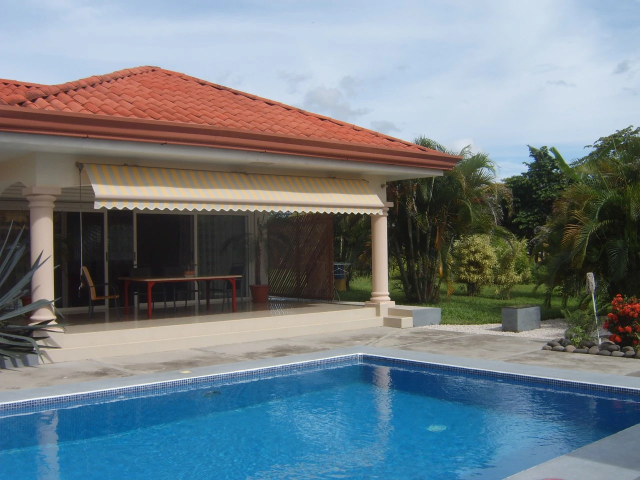 Casa Cañas Dulces C103: Countryside House For Sale in Cañas Dulces