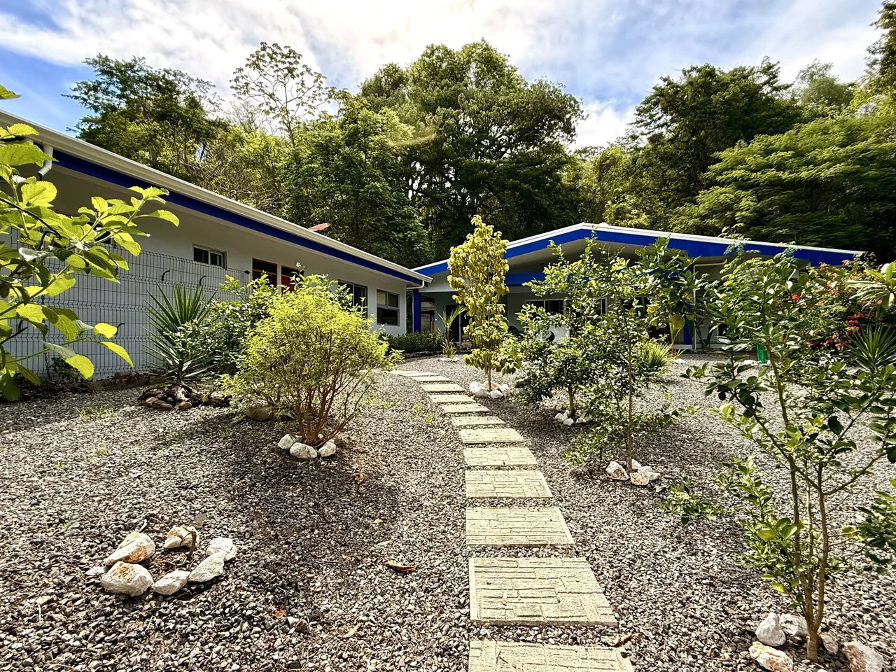Casa Tortuga: $649,000 USD  Home, Guest House & Commercial Property Near the Playa Organos Beach on the Nicoya Peninsula - photo 26