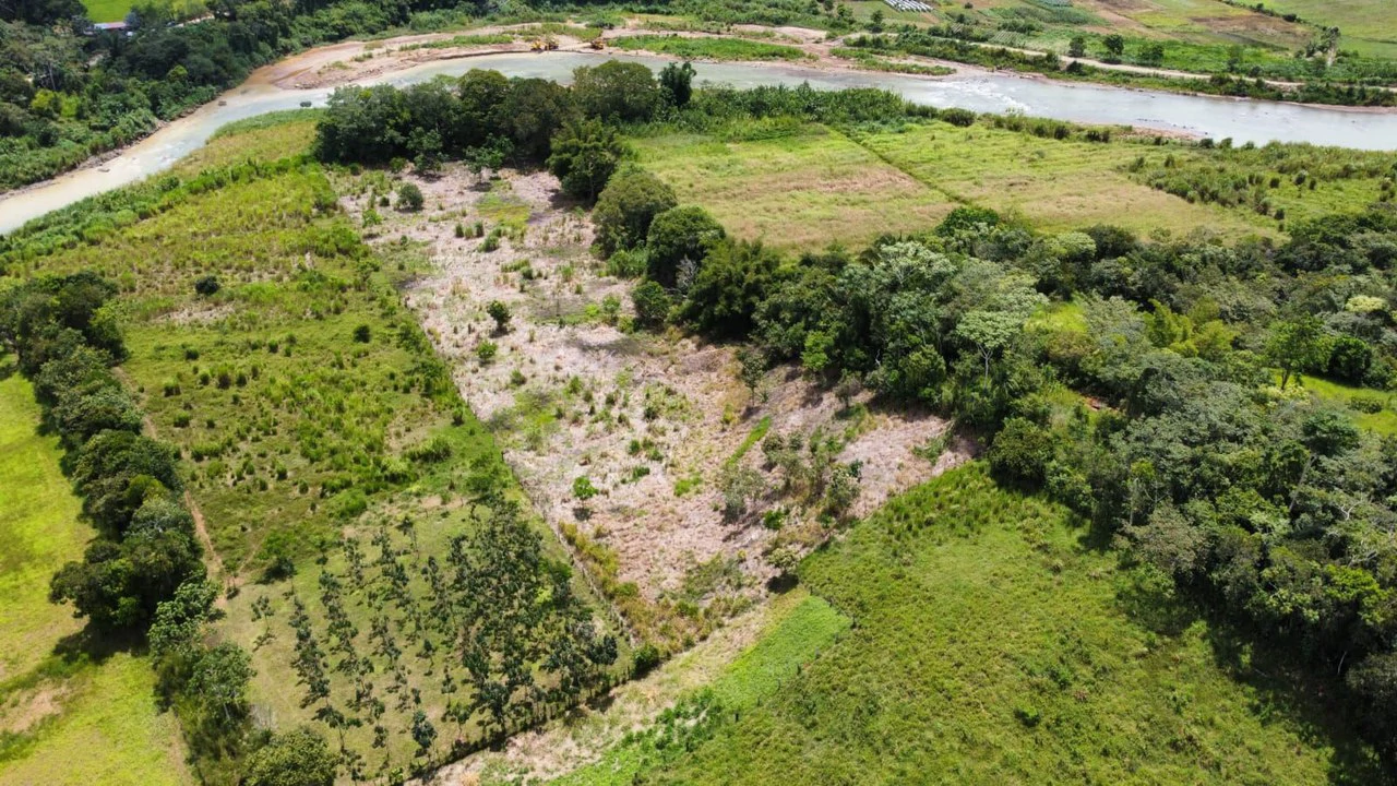 Se vende propiedad de 13494m2 en Rosario Pacuar, Pérez Zeledón.: Countryside Home Construction Site For Sale in El Rosario de Pacuar - Gallery image 11