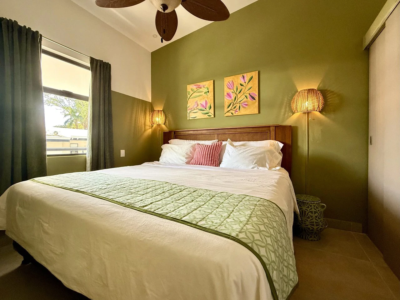 Azul del Mar 52: “Sky Above” Condo for Sale in Los Delfines, Costa Rica $199,000 USD - Fully Furnished 1 Bedroom, 2 Bathrooms - Upper Floor - photo 17