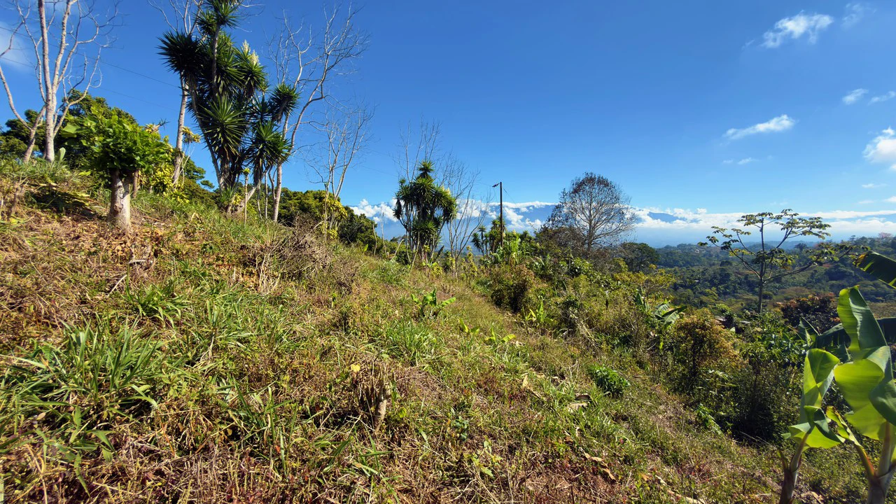 Countryside Home Construction Site For Sale in San Rafael - Gallery image 13