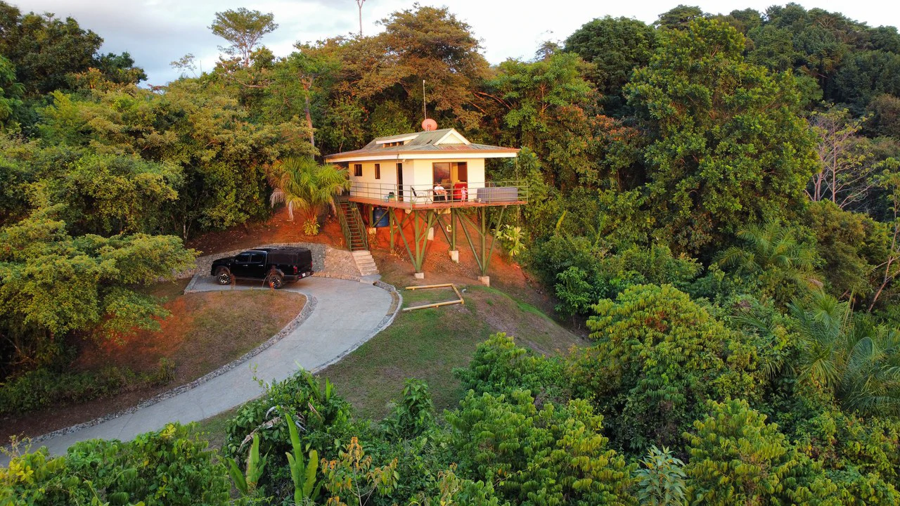 Casa Vista Hermosa: Nature refuge near Manuel Antonio National Park