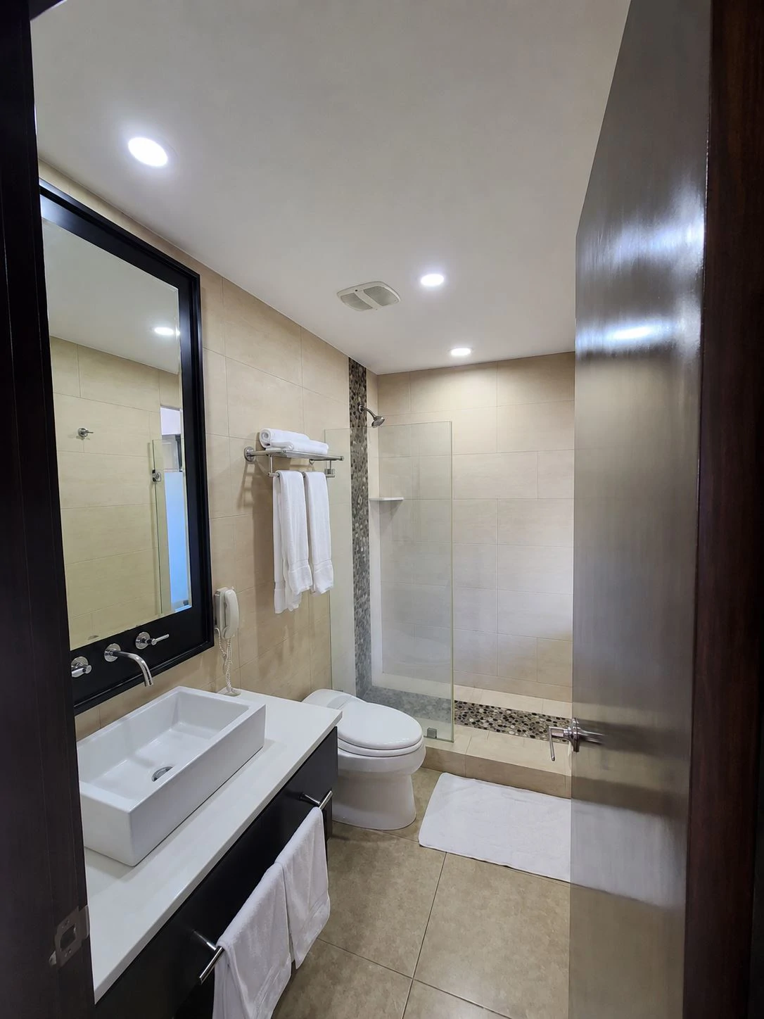Beachfront Apartment for Sale at Nikki Beach Residences – Playa Blanca, Panama - photo 8