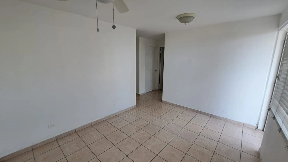 APARTMENT FOR SALE PH ALTOS DE LA COLINA PUEBLO NUEVO - photo 12