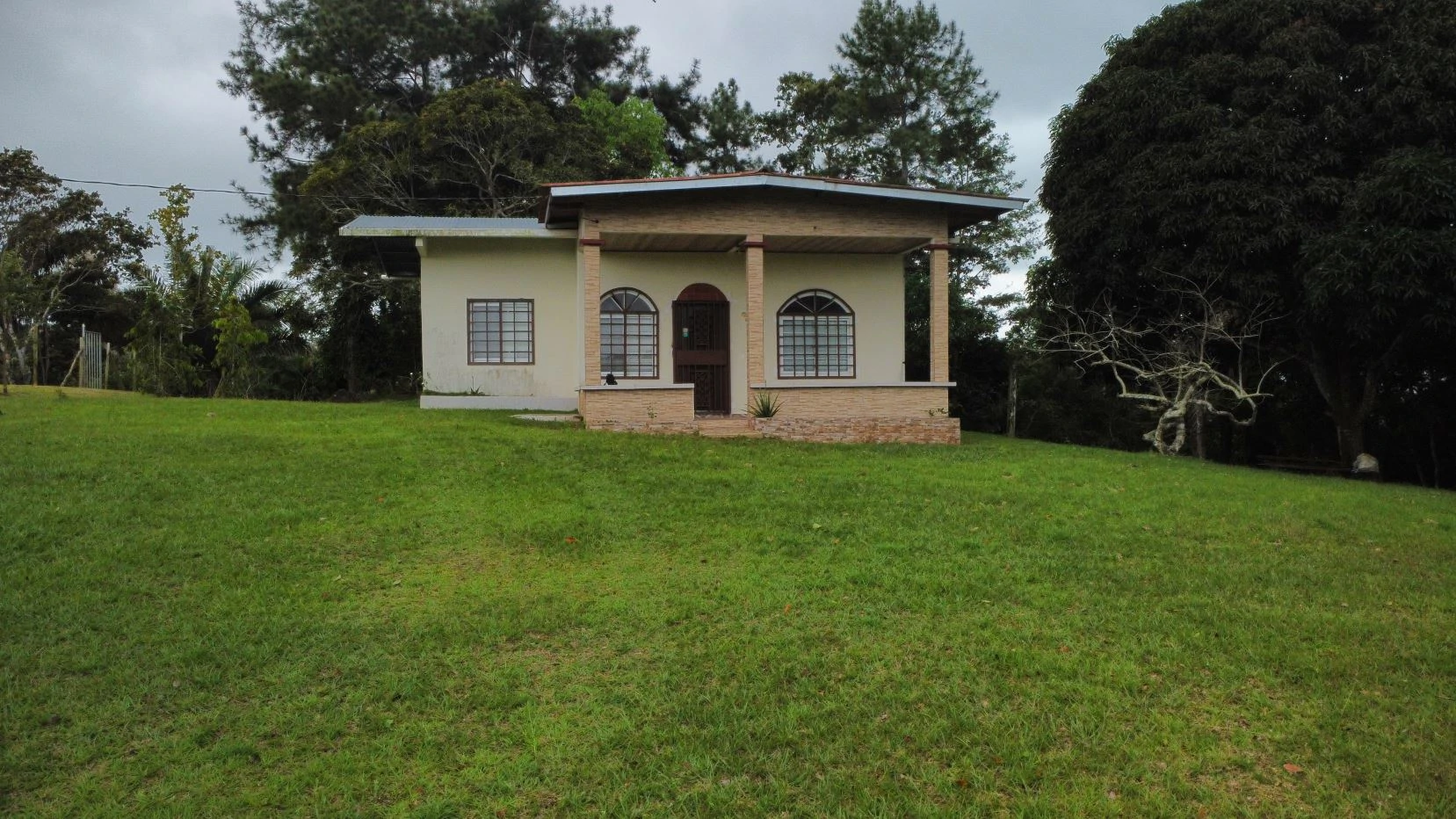 Land for Sale with Country Home in Chorrera – Near Panama City - photo 2