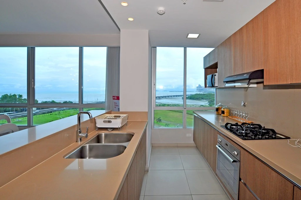 Amazing space with stunning views ! - photo 9