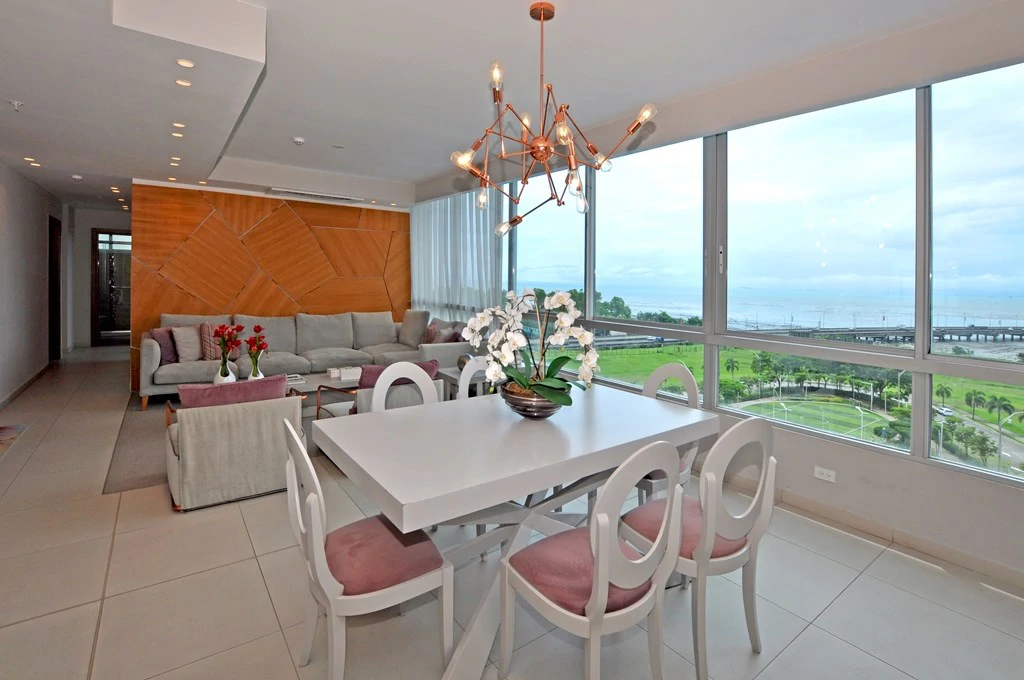Amazing space with stunning views ! - photo 4