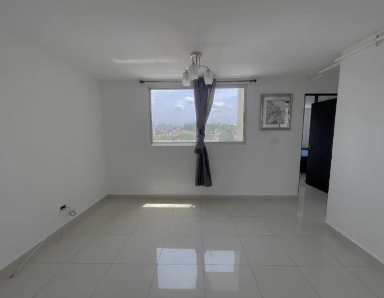 Apartment for Sale in Parque Lefevre