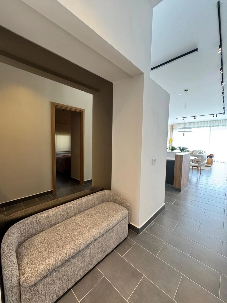 Accessible Premium House Investment in Altos de Panama | "Perla S" Model, Barrio Alto - Panama City - photo 4