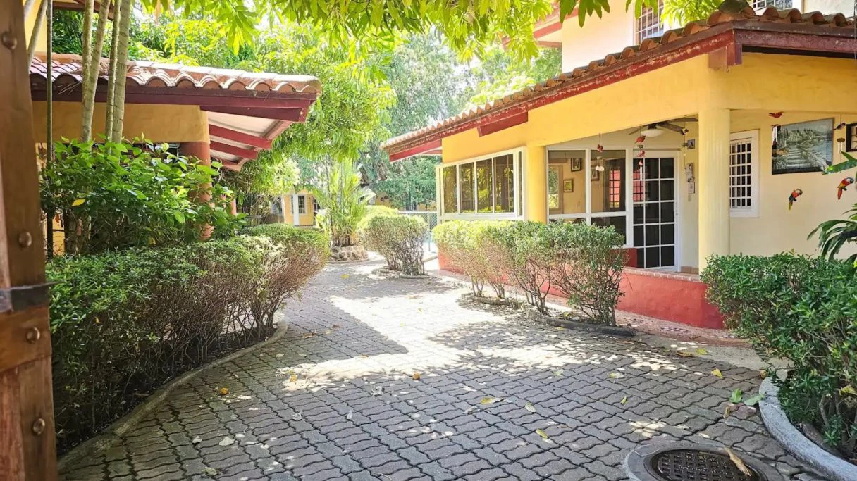 Villa for Sale in Coronado - photo 3