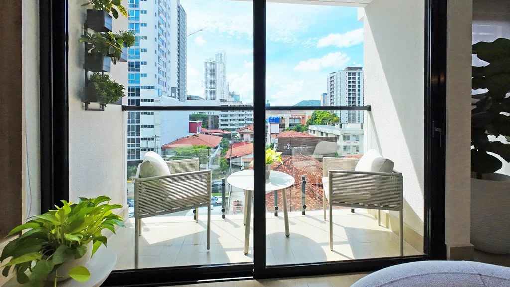 Investment Opportunity in Top Location - photo 9