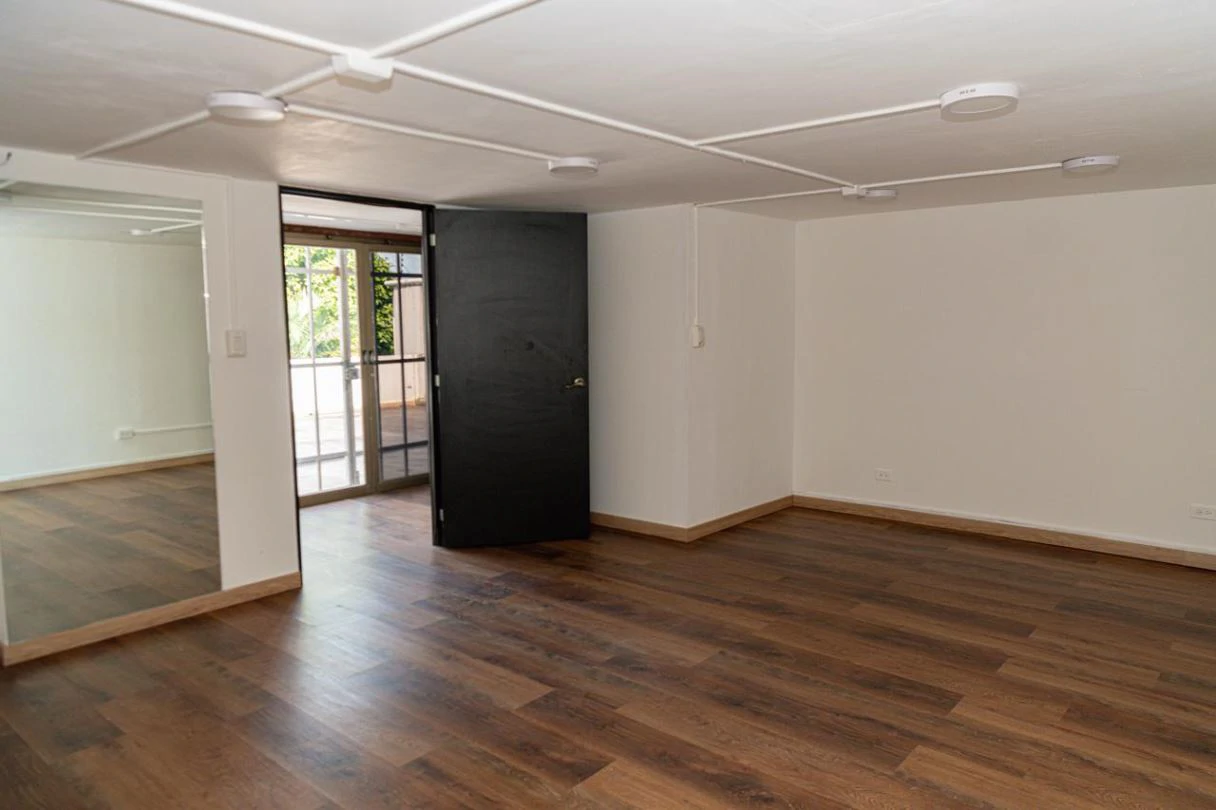 4-Level House for Sale in La Alameda - photo 28