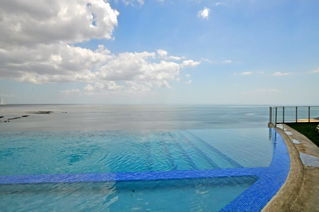 PH Oasis on the Bay - photo 16