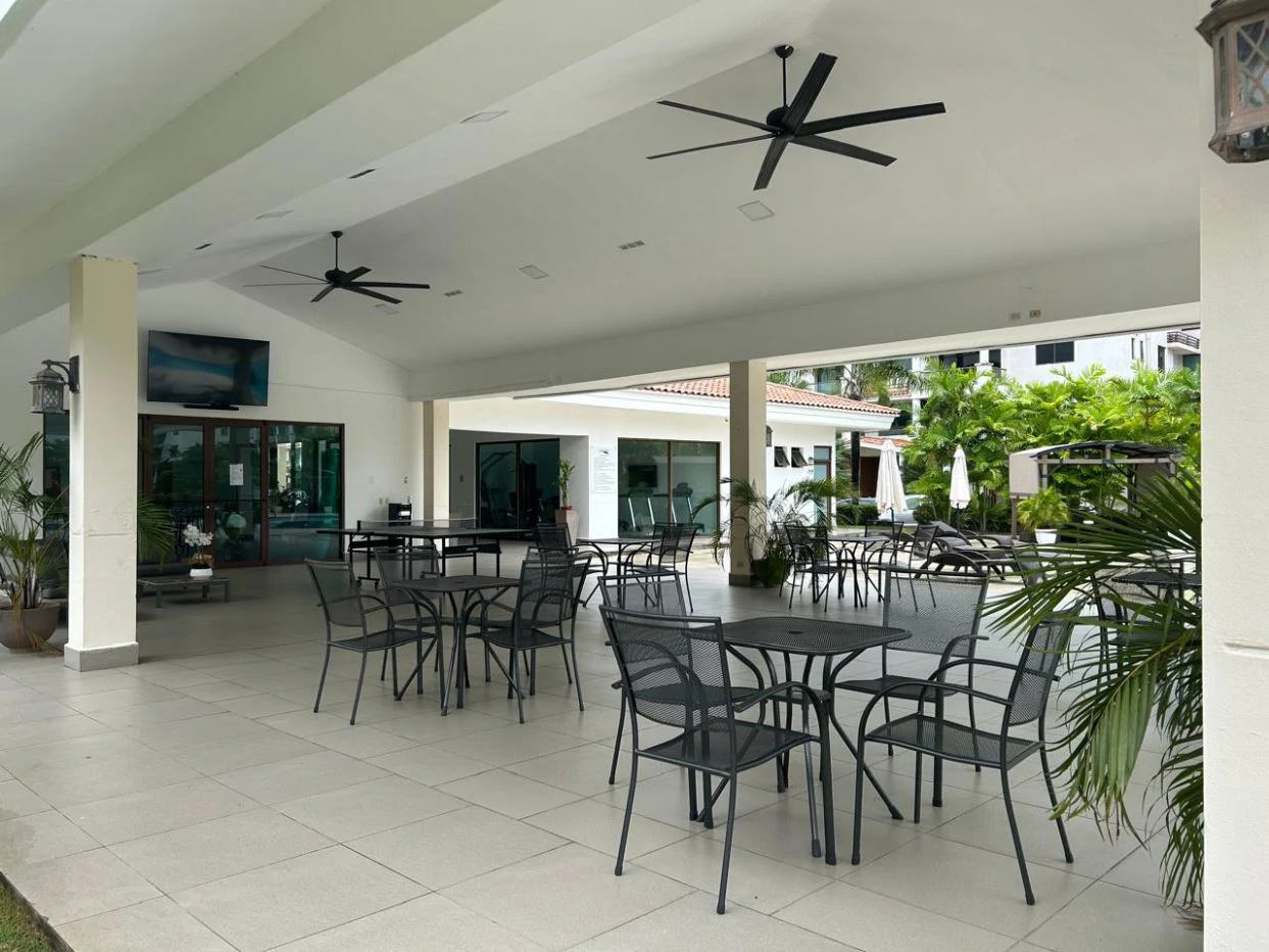 Apartment for sale 135M2 PH Costamare - photo 13