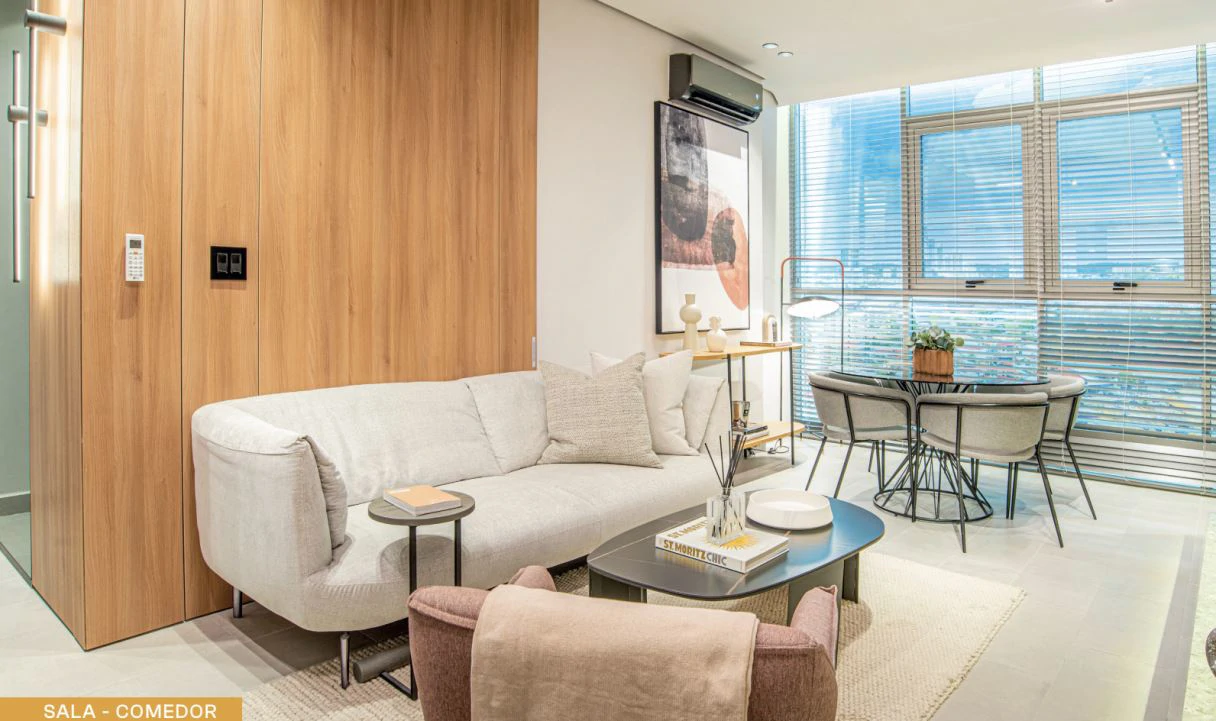 WHERE CITY LIFE “BLOOMS” | 54 M² 2-BEDROOM ON VÍA ESPAÑA FOR $169,980