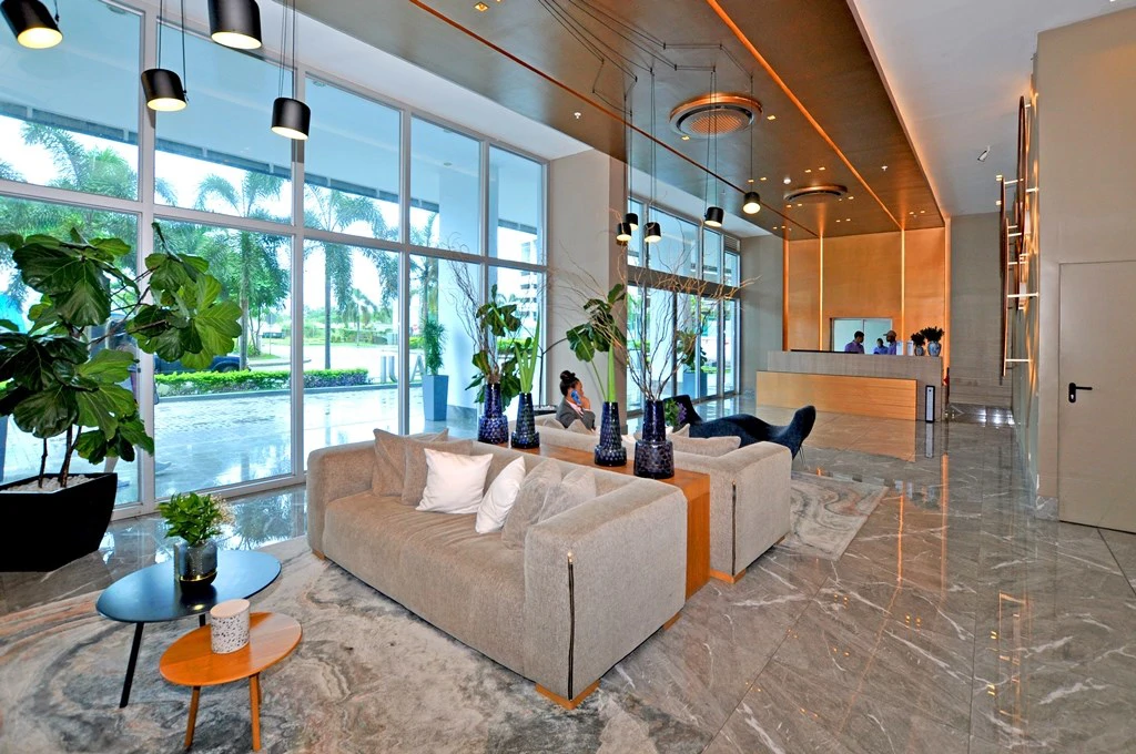 Amazing space with stunning views ! - photo 26