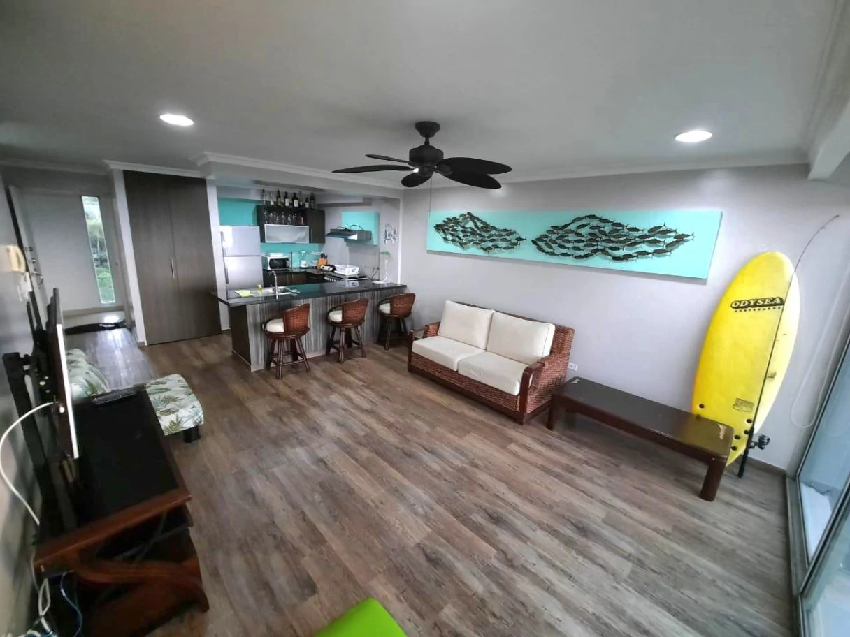 APARTMENT FOR SALE AT BALA BEACH COLON - photo 4