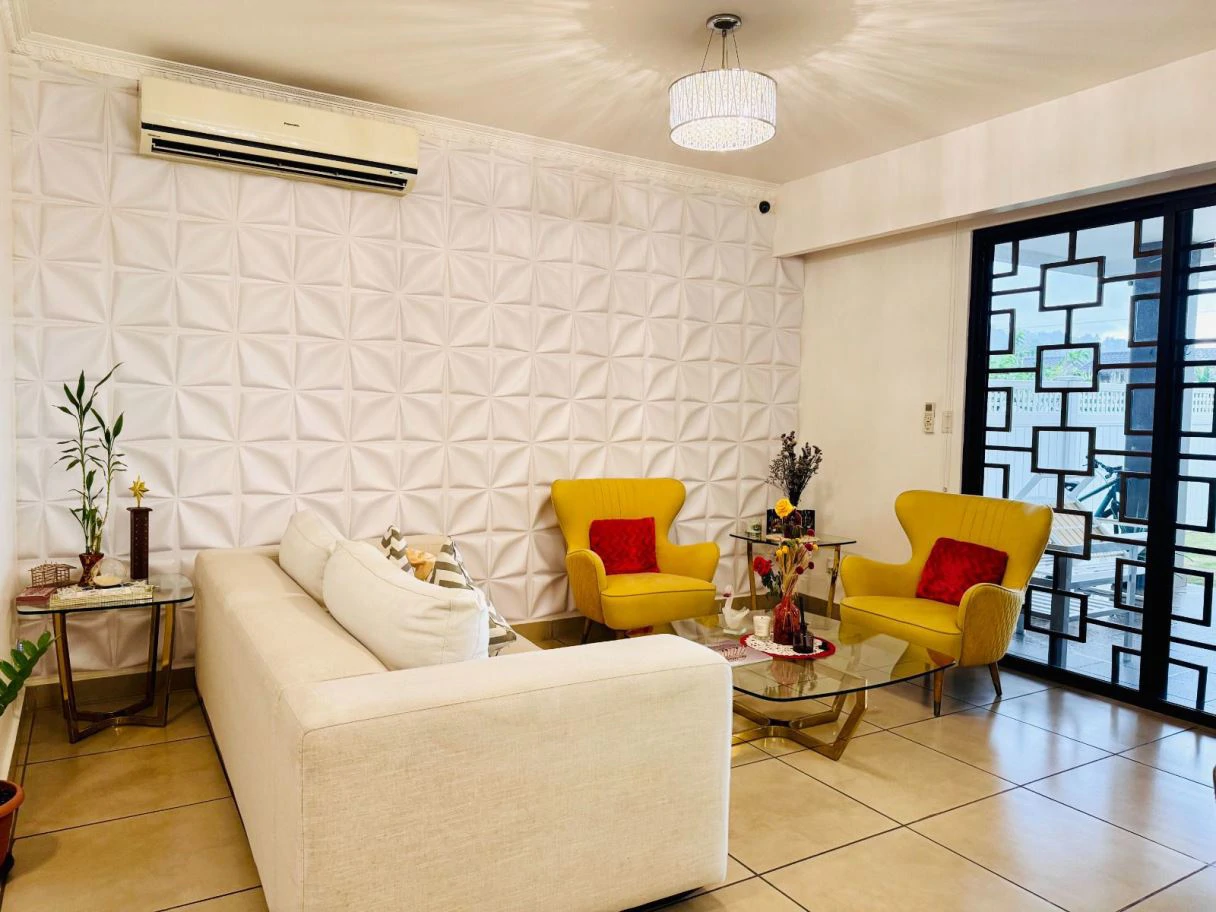HOUSE FOR SALE IN PASEO DEL NORTE | SPACE, COMFORT & A HIGH-GROWTH LOCATION - photo 2